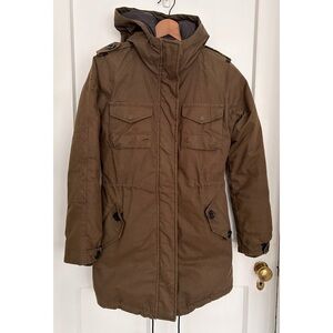 Aritzia/Community Winter Coat in Army Green Size XXS